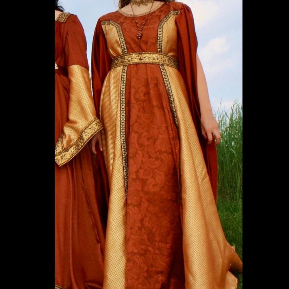 Hand made medieval/queen  style dress or costume